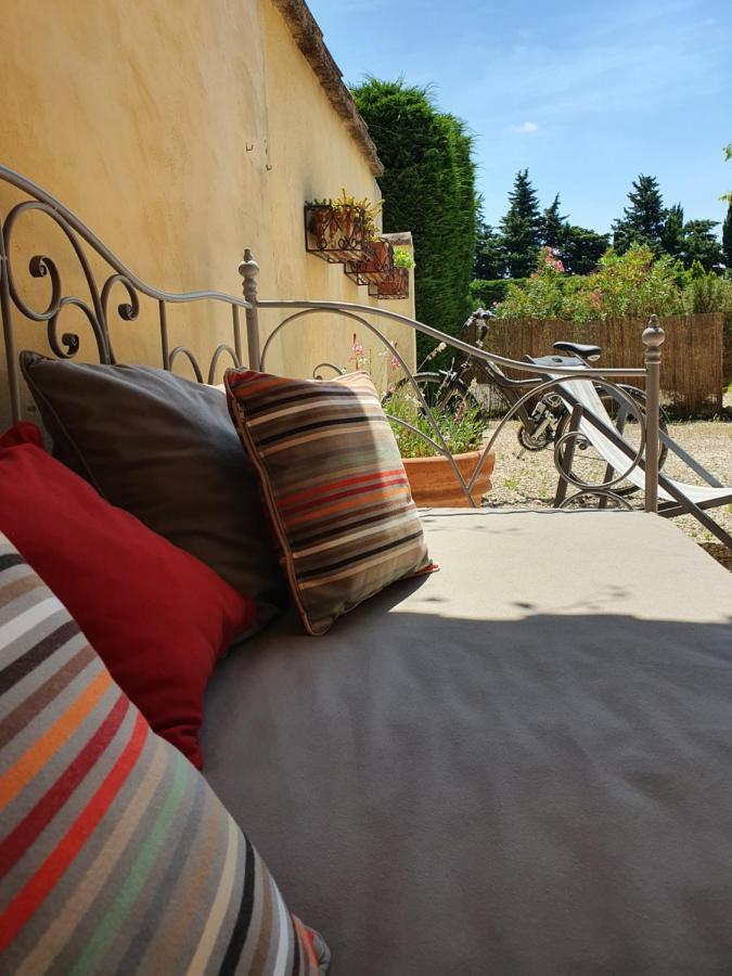 Côté Provence Hotel Le Thor Exterior foto